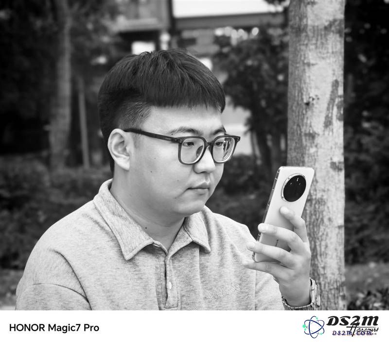 荣耀Magic7系列全面评测：YOYO智能体如何引领手机AI新趋势，智慧理解你的需求！